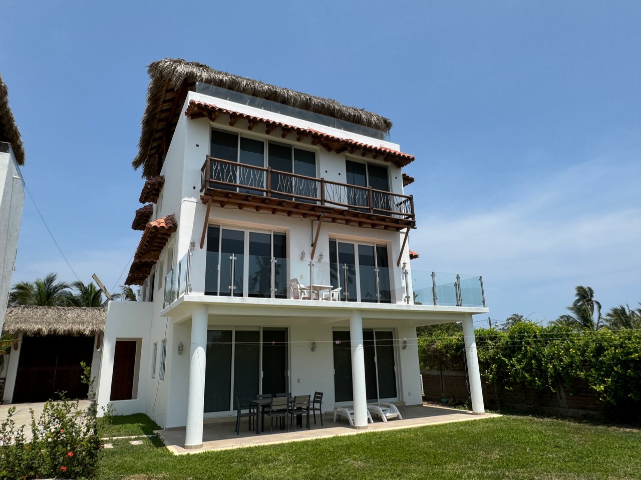 Villa in Barra de Potosí