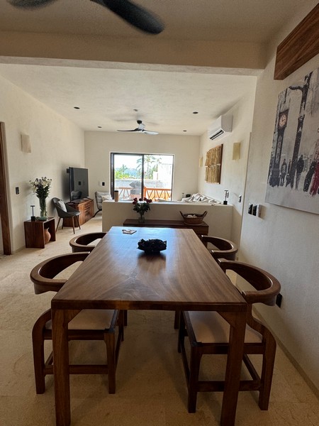 Condo La Ropa