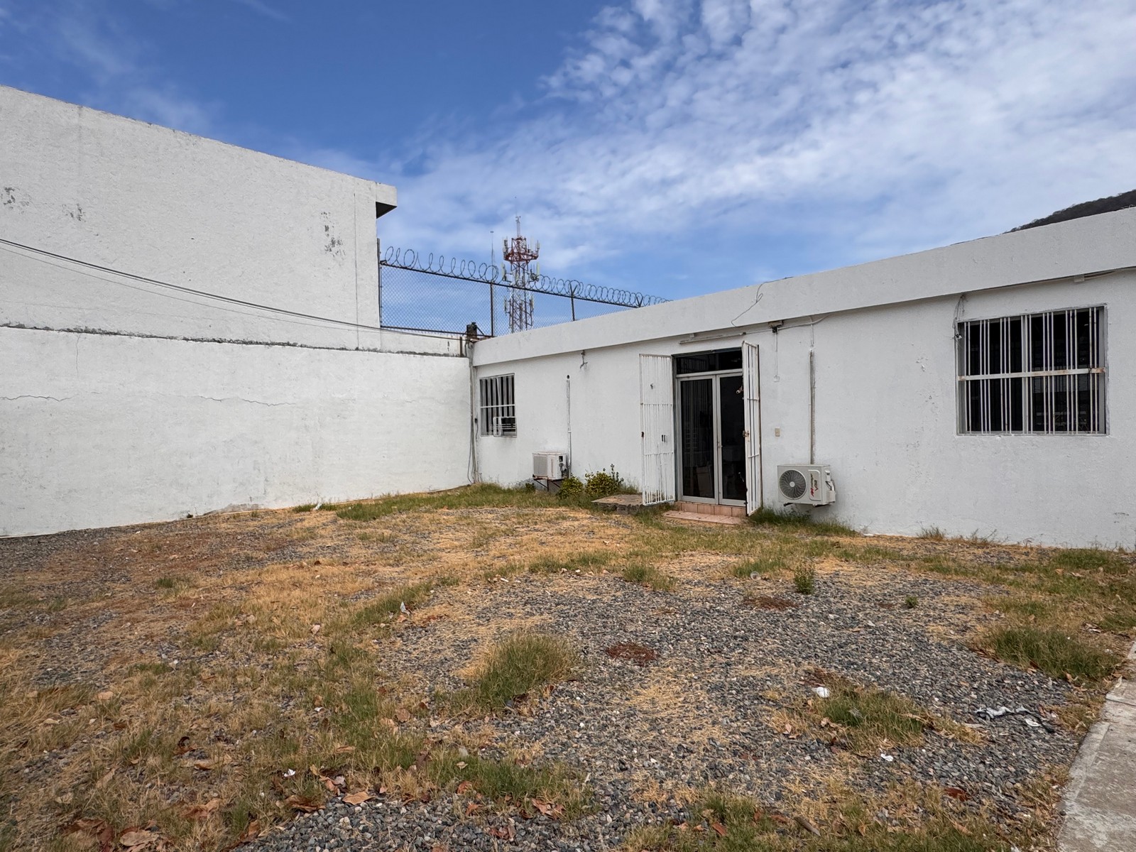 Commercial Facilities